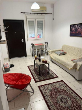 Alexandrias40 Apartment